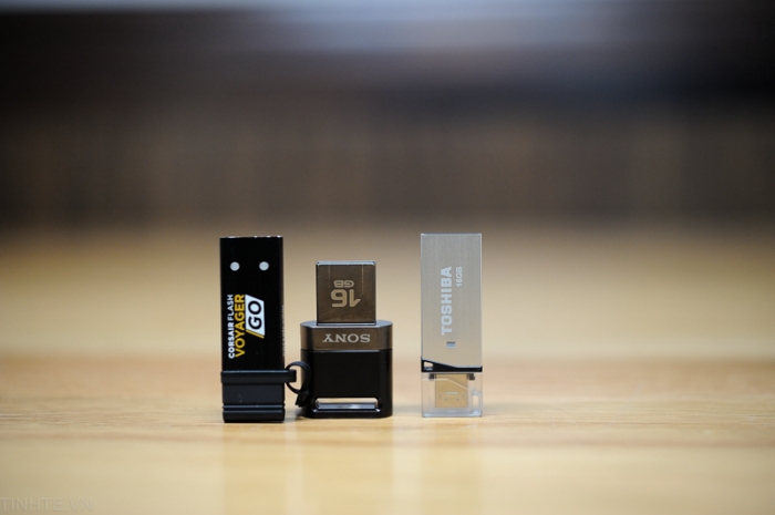 Giới thiệu một vài USB 2 đầu cho cả điện thoại và máy tính